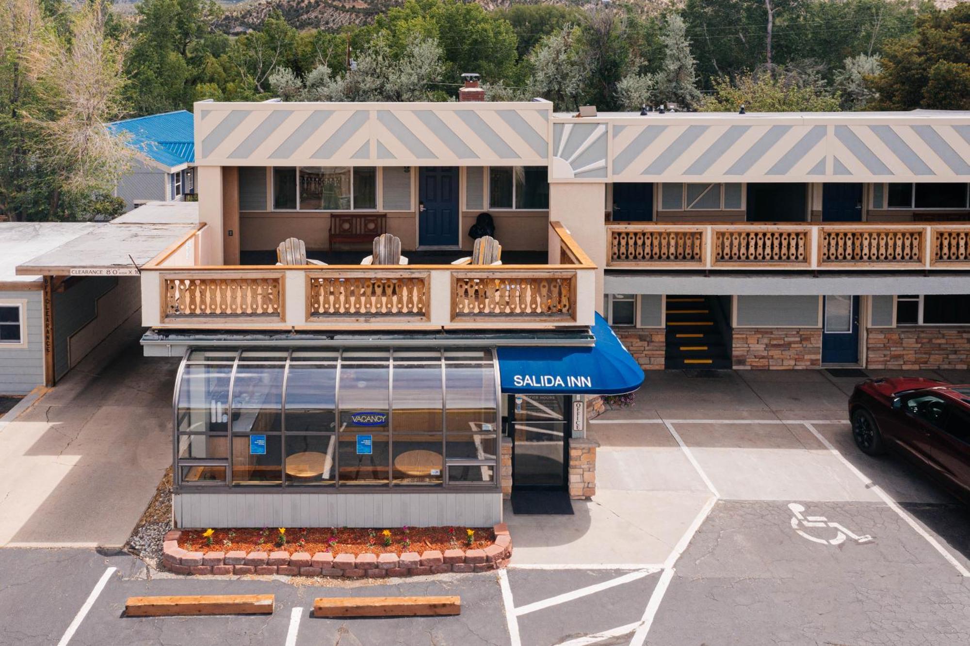 Salida Inn & Monarch Suites Екстериор снимка