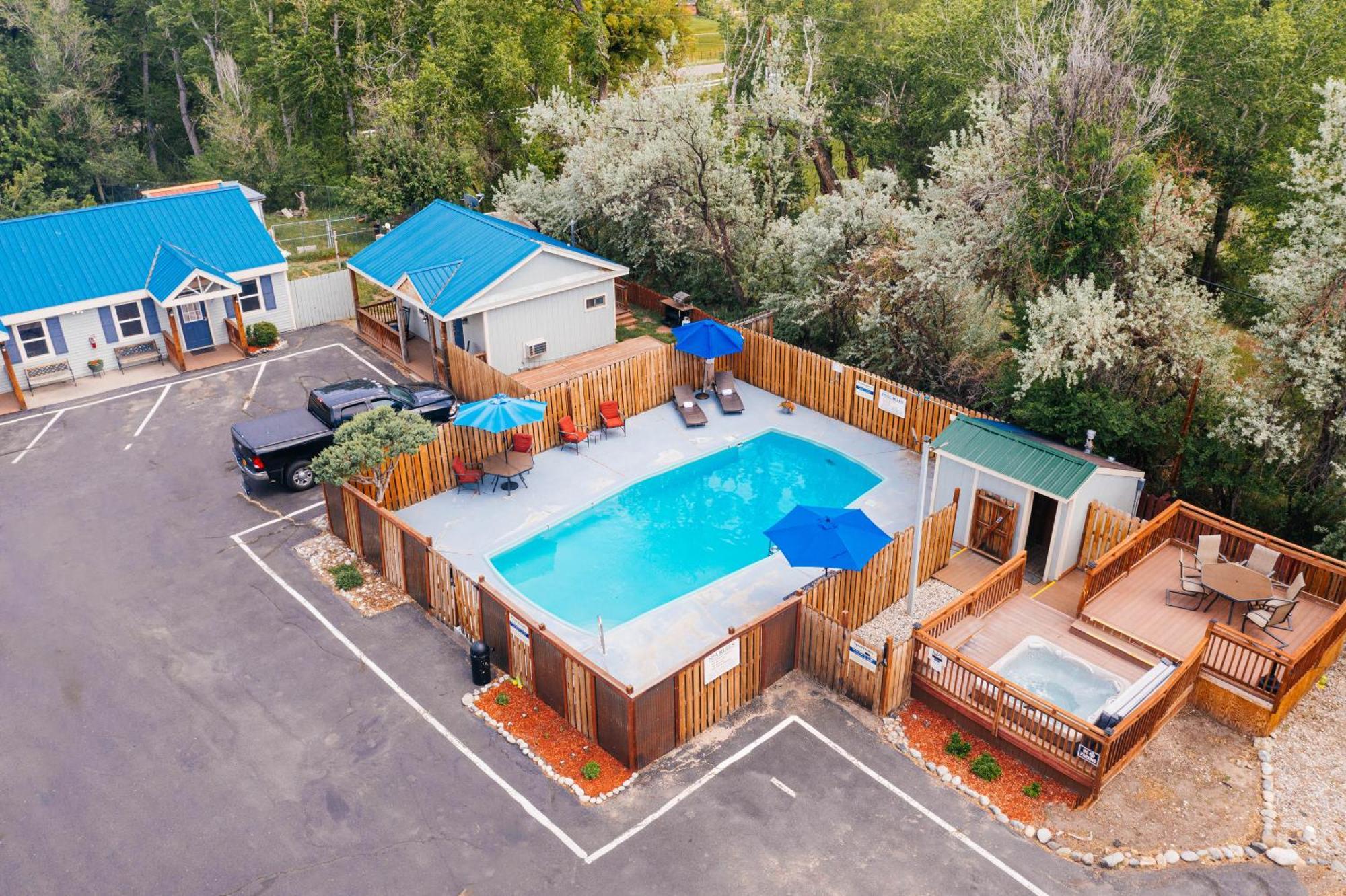 Salida Inn & Monarch Suites Екстериор снимка